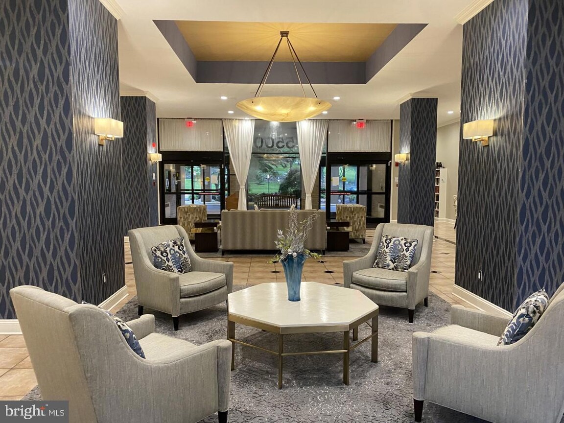 5500 Holmes Run Parkway 1618, Alexandria, VA 22304 MLS VAAX2021482