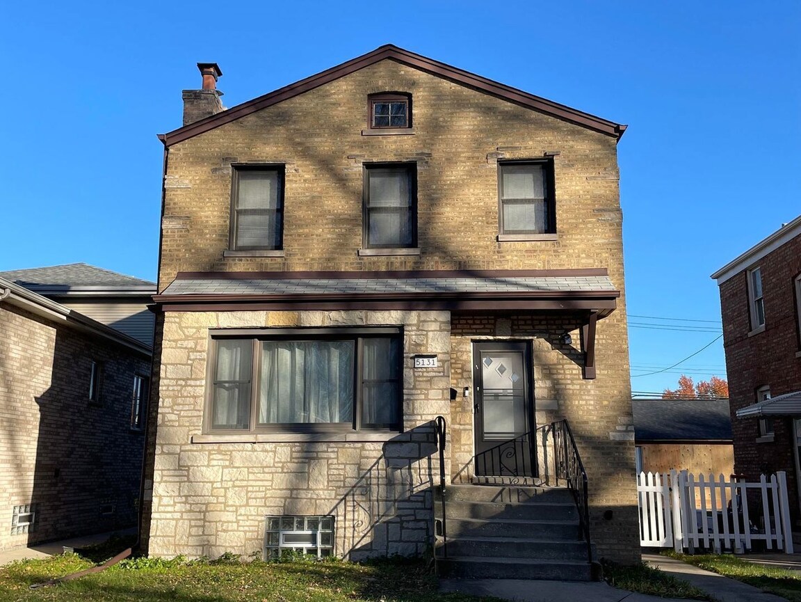 Eva Cuper - Real Estate Agent in Chicago, IL - Homesnap