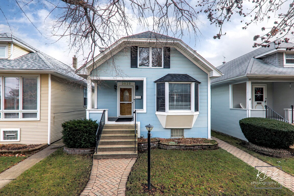 Eva Cuper - Real Estate Agent in Chicago, IL - Homesnap