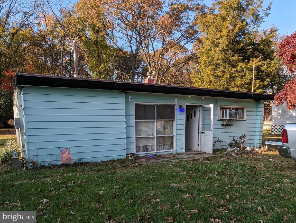 8183 Forest Glen Drive, Pasadena, MD 21122 MLS MDAA2073626 Homesnap